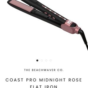 Beachwaver co. Coast Pro Ceramic Styling Iron 1” flat iron.